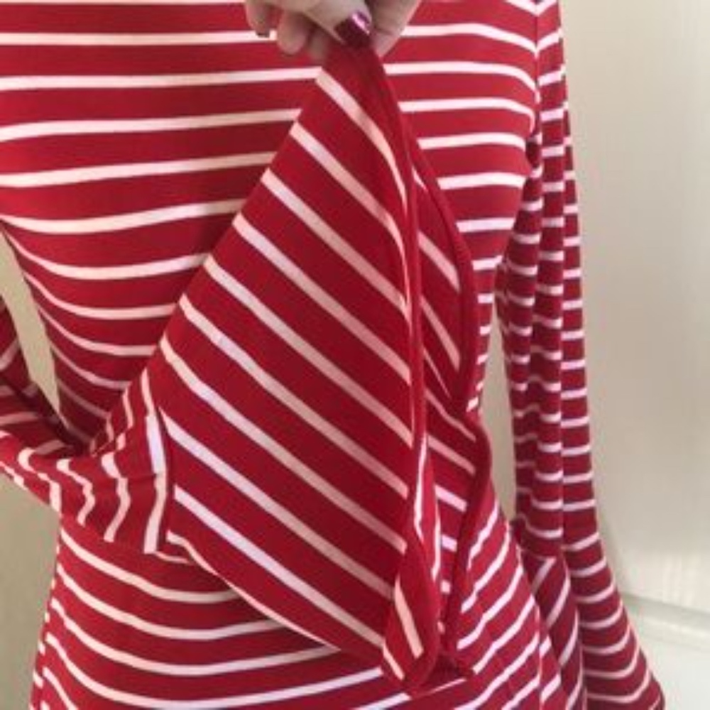New Sizes Long Ruffled Sleeve Striped Blouse - Picture 8 of 8